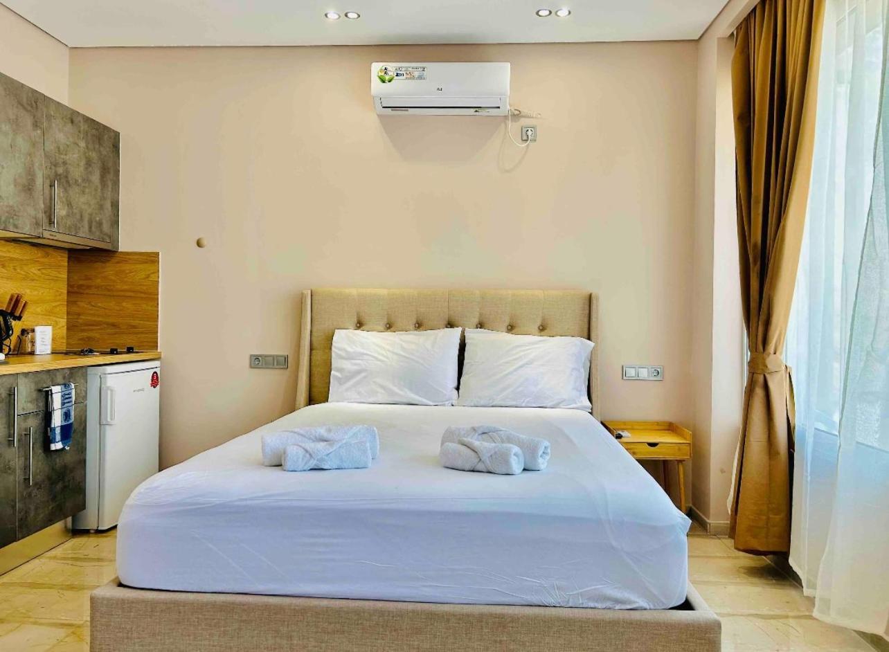 Port Twins Suites No2 Pireus Exteriér fotografie
